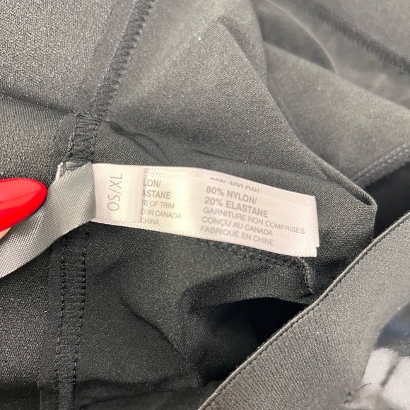 Darque Women's Black Shiny high waisted booty‎ shirts - Picture 5 of 5